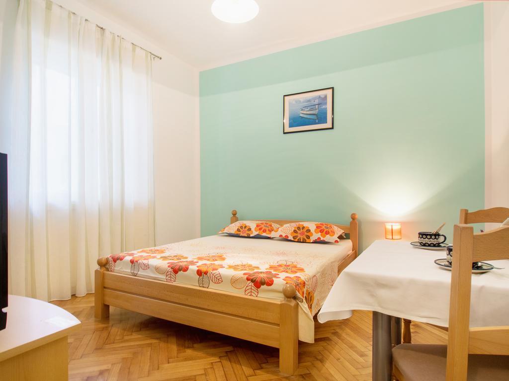 Apartment Mirela Split Szoba fotó